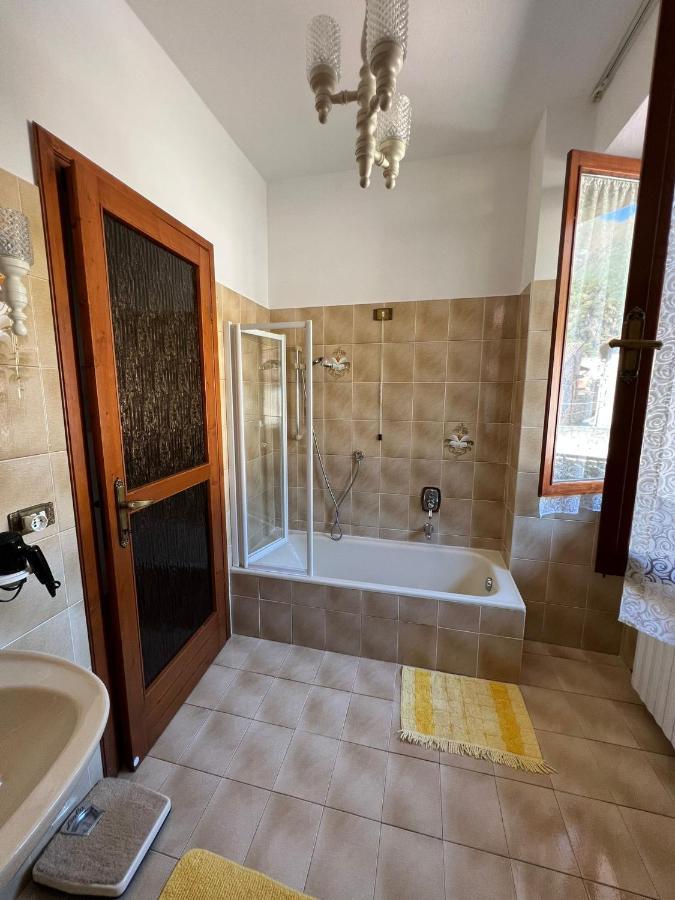 Casa Caterina 2 Storey House, With A Mountain View Toscolano-Maderno Exterior foto