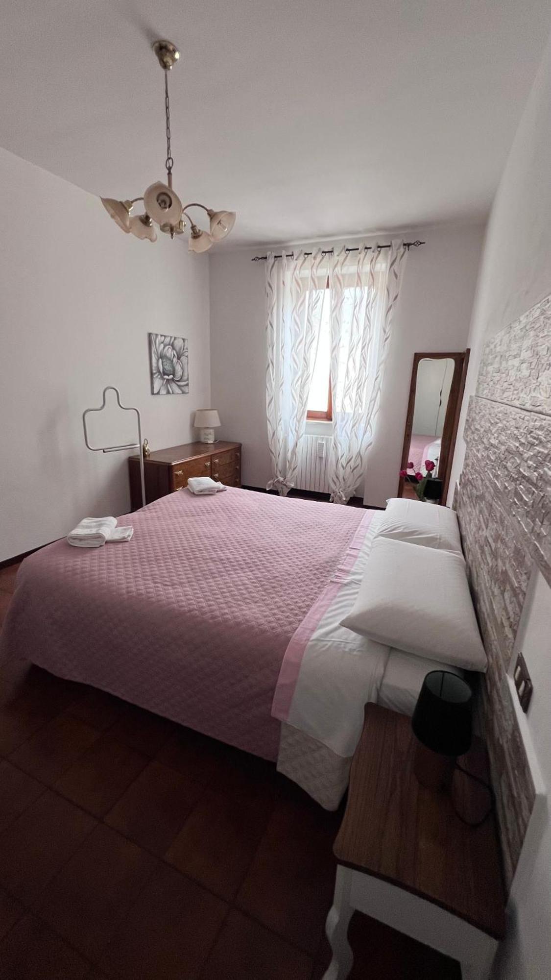 Casa Caterina 2 Storey House, With A Mountain View Toscolano-Maderno Exterior foto